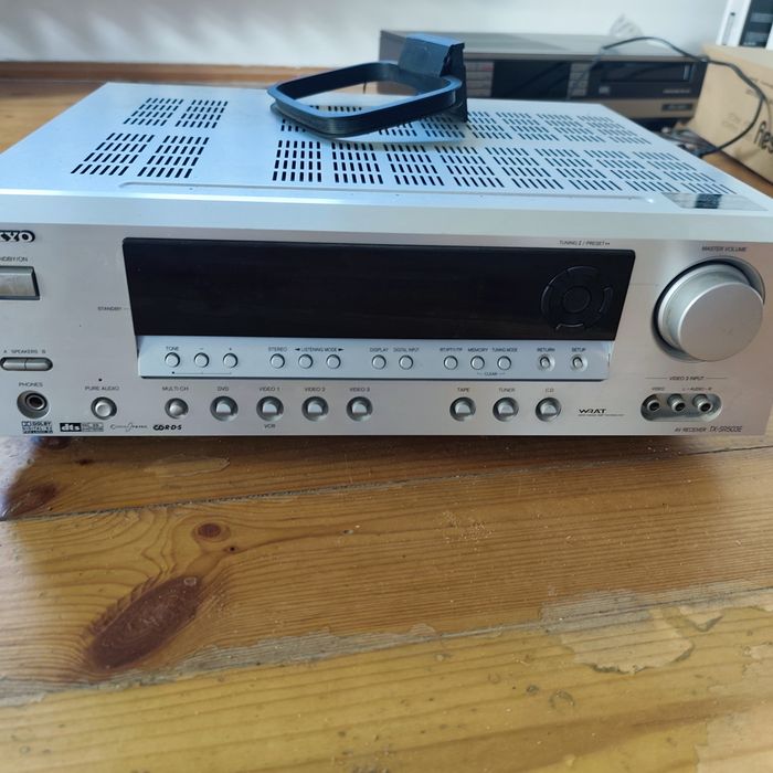 Amplituner Onkyo txrs 503