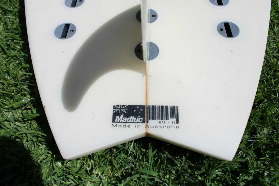 JS Industries Surfboard 5ft 10"