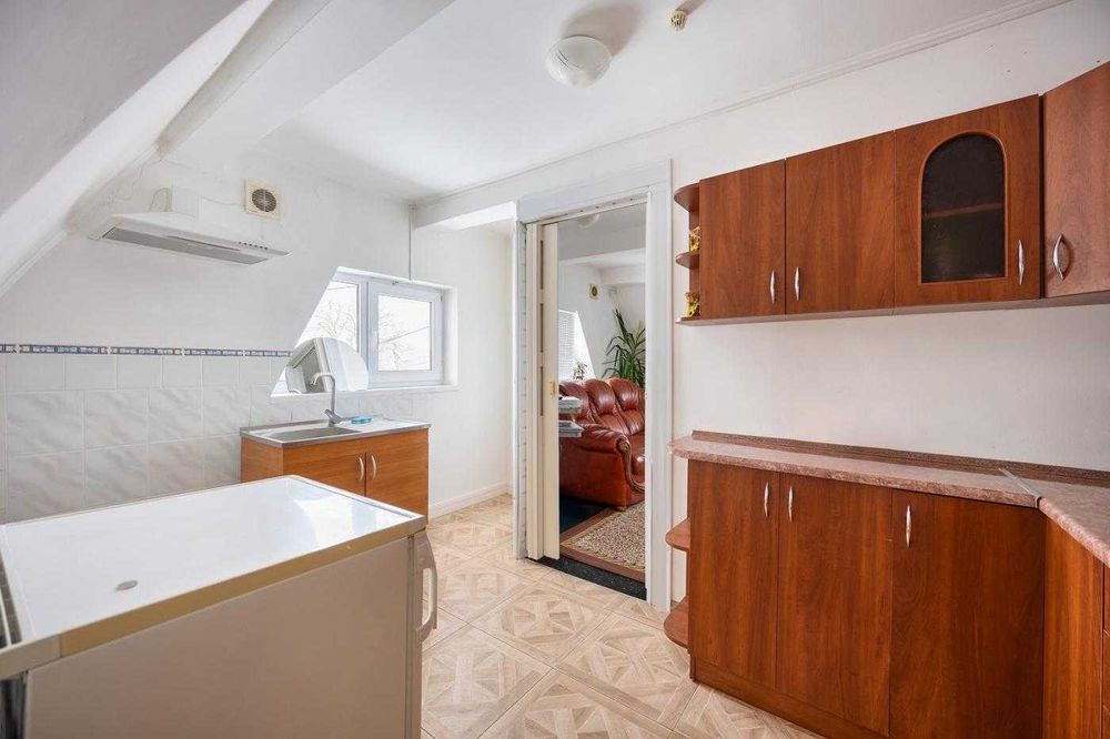 Приміщення/ вільне призначення/ частковий ремонт/ Лани, Щирець/Львів