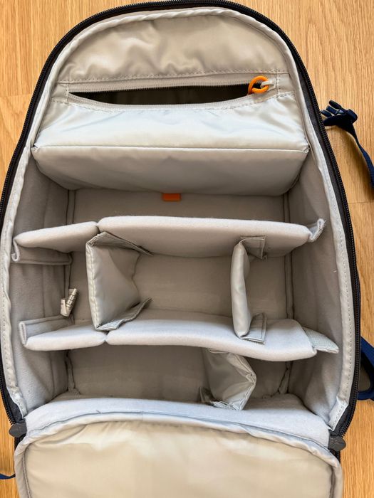 Plecak Lowepro Tahoe w kolorze Galaxy Blue