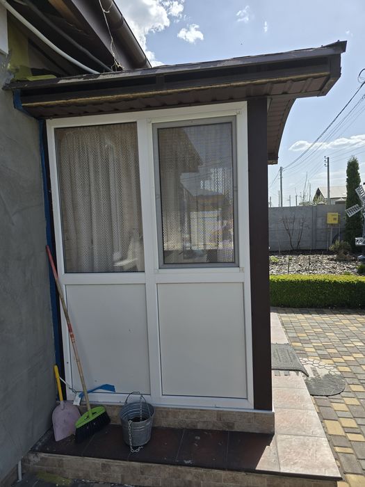 Металопластикова вхідна група