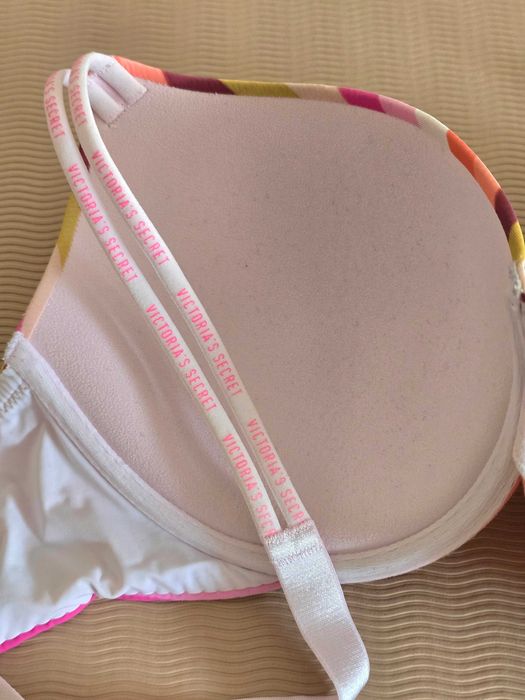 Biustonosz Victoria’s Secret roz. 75D