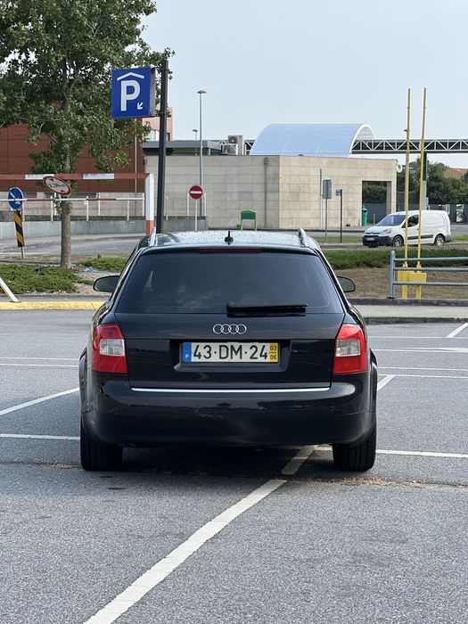 Audi A4 S-Line 130pd