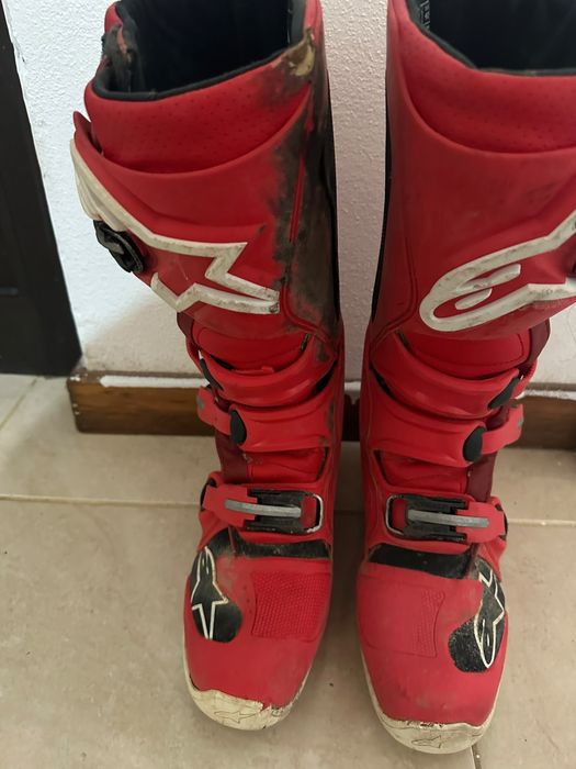 Botas de motocross e material