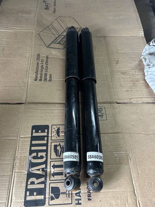 Ford f150 amortyzatory tylne ładny stan