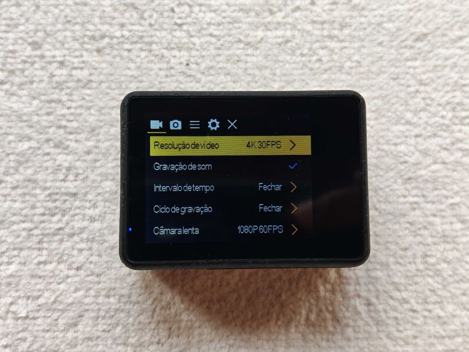 Câmera ultraleve 4K à prova de água