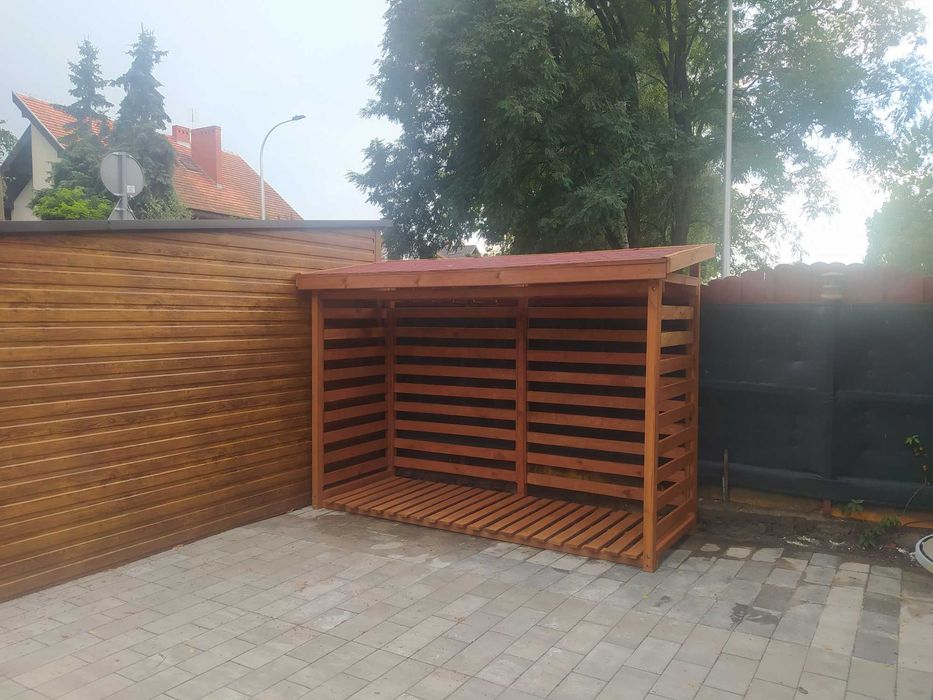 Drewutnia schowek na drewno przechowywanie drewna