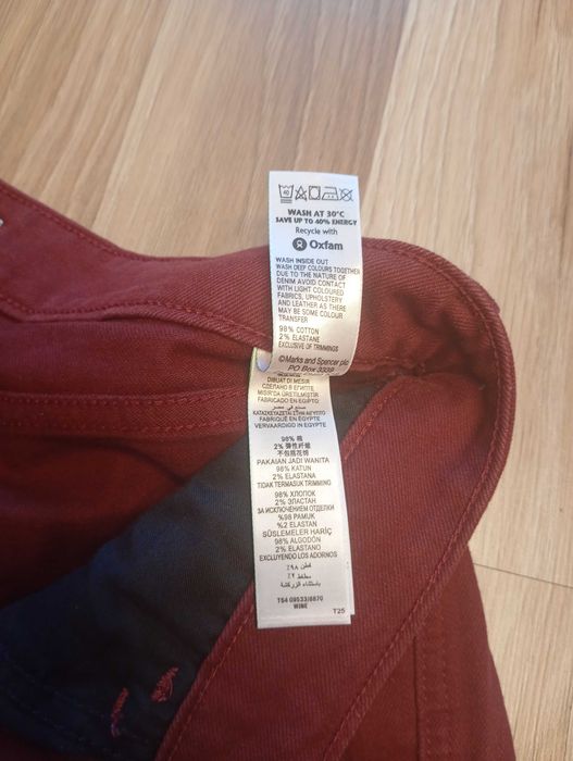 Bordowe spodnie M&S