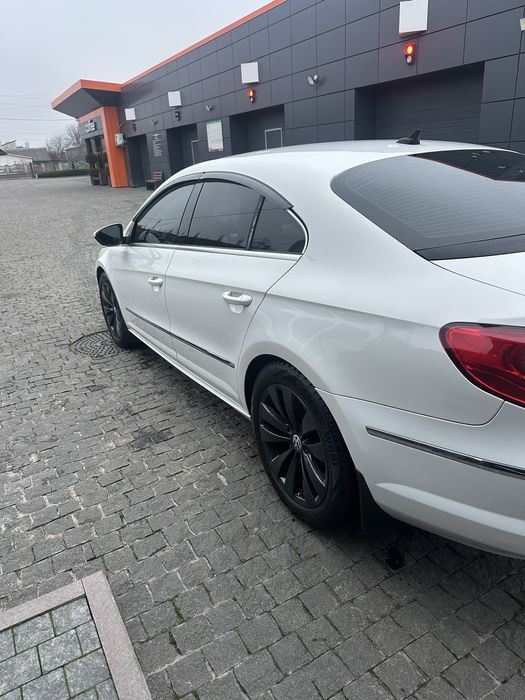 Volkswagen cc / pasat cc 2011