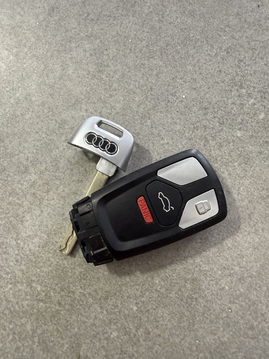 Ключ оригінал  Ауді Audi