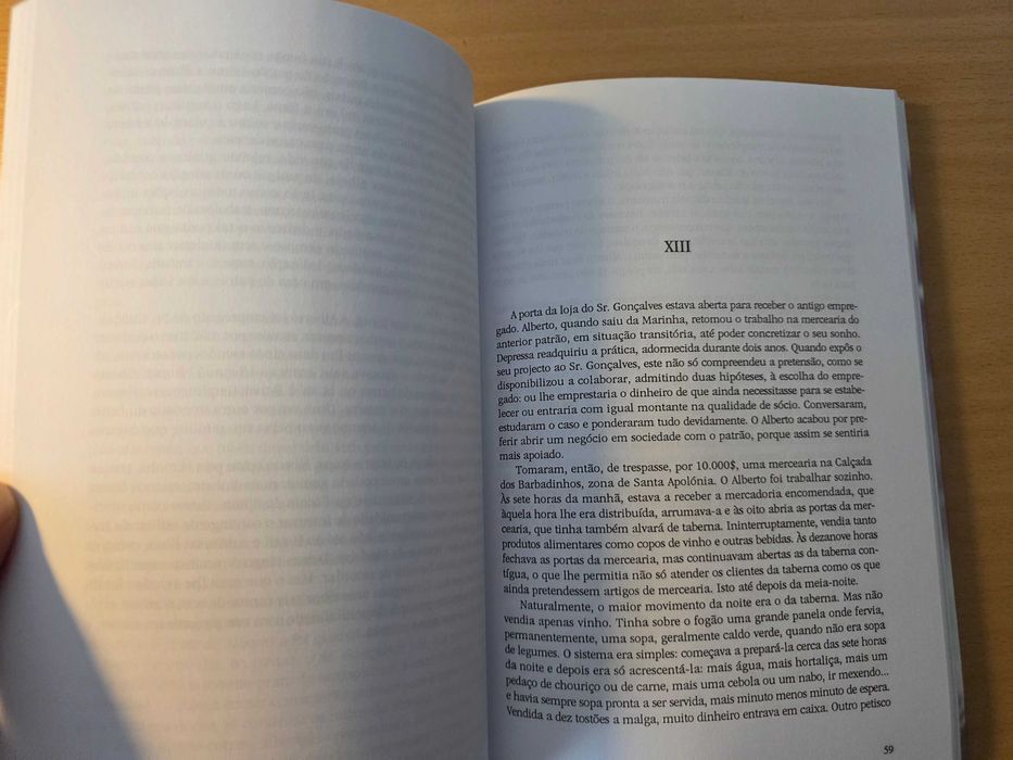 Livro "Encontros Desencontros - Uma História de Amores em Cachoeira" de Fernando Santos