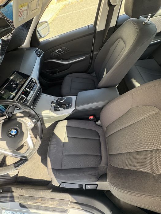 BMW 330e Berlina Corporate Edition