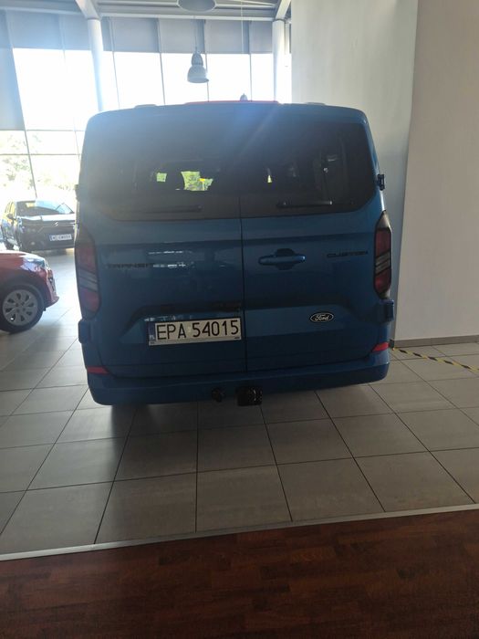 Bus 9-cio  osobowy wynajem.