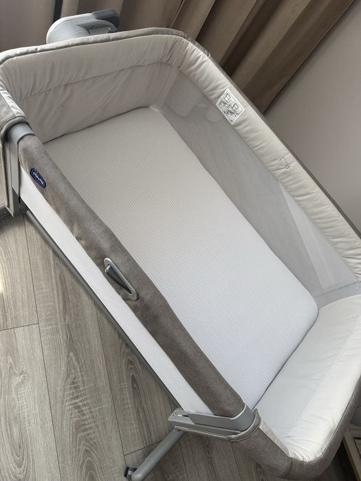 Chicco Next2Me Magic Evo – łóżeczko dostawne.