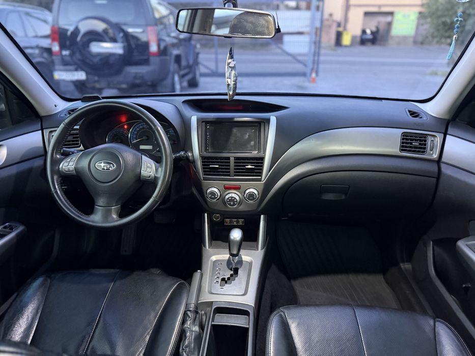 Субару Форестер 2009 рік 2.0 газ бензин автомат повний привід