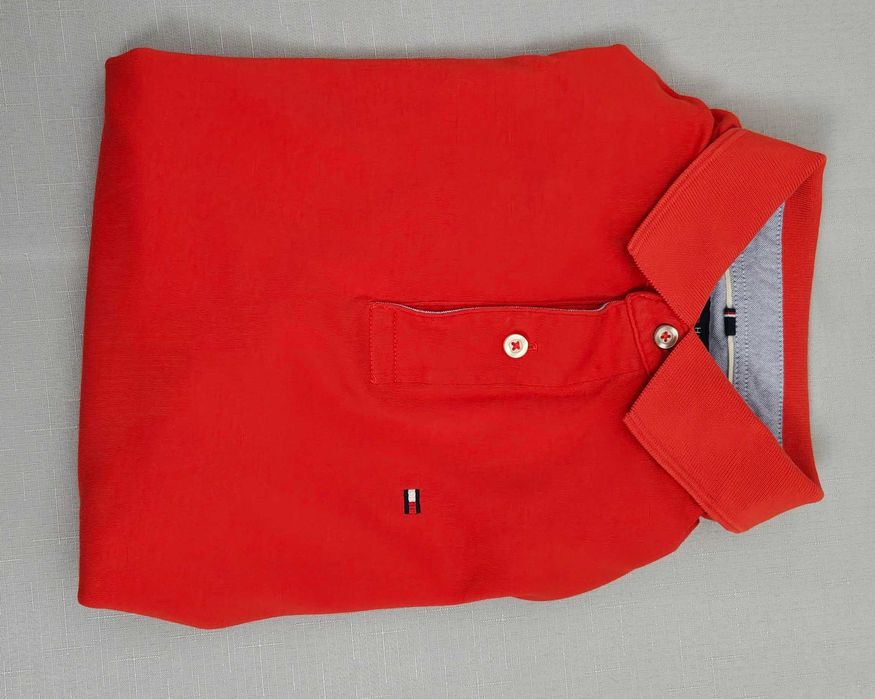 Tommy Hilfiger czerwone polo