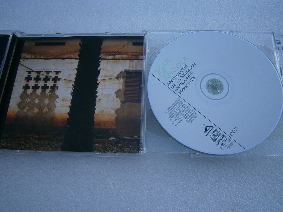 SOUL OF ANGOLA - Anthologie de la Musique Angolaise 1965/1975