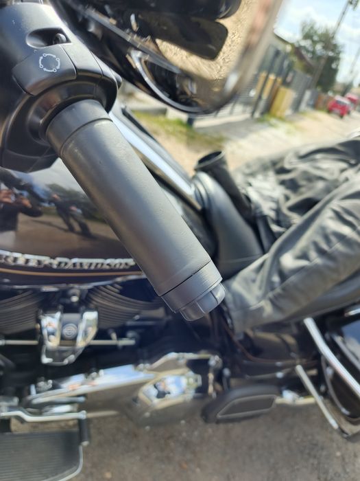 zaślepka pokrętła podgrzewanych manetek harley davidson electra glide