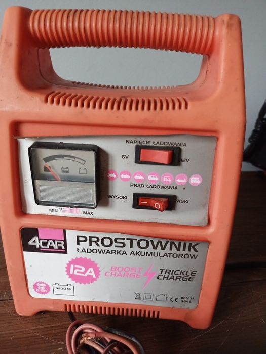 Zespół prostownikowy  12v/6A