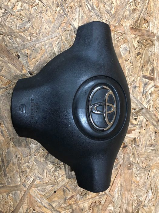 Airbag/poduszka powietrzna kierowcy Toyota Yaris 1 lift