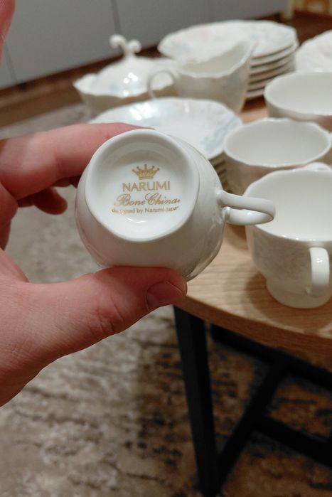 Порцеляновий чайний сервіз Narumi Bone China, Японія