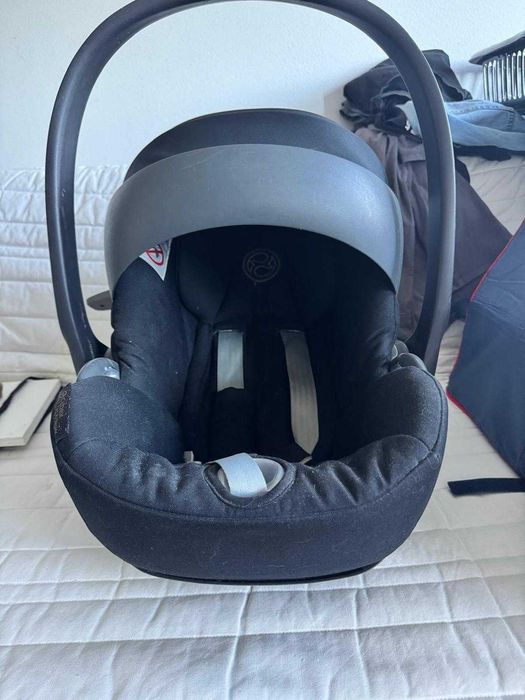 CYBEX Cloud Z i-Size Preta – Cadeira Auto / Ovo