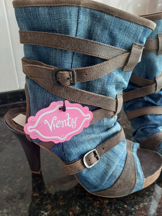 Botas mulher novas