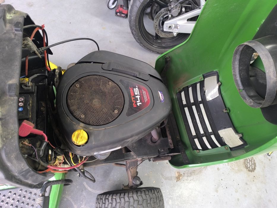 Kosiarka Traktorek John Deere L105 automatic briggs stratton 14.5 hp
