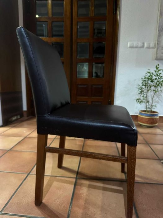 Cadeira de sala de jantar