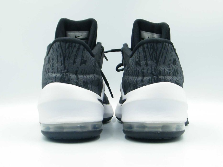 NIKE - Air Max Infuriate II