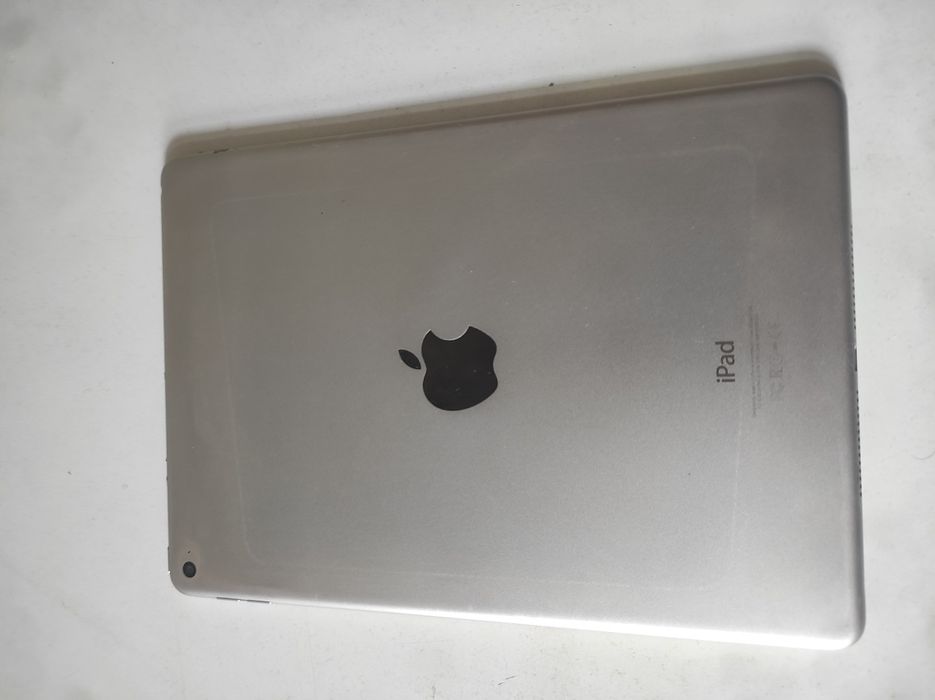 Продам apple ipad air 2 16gb