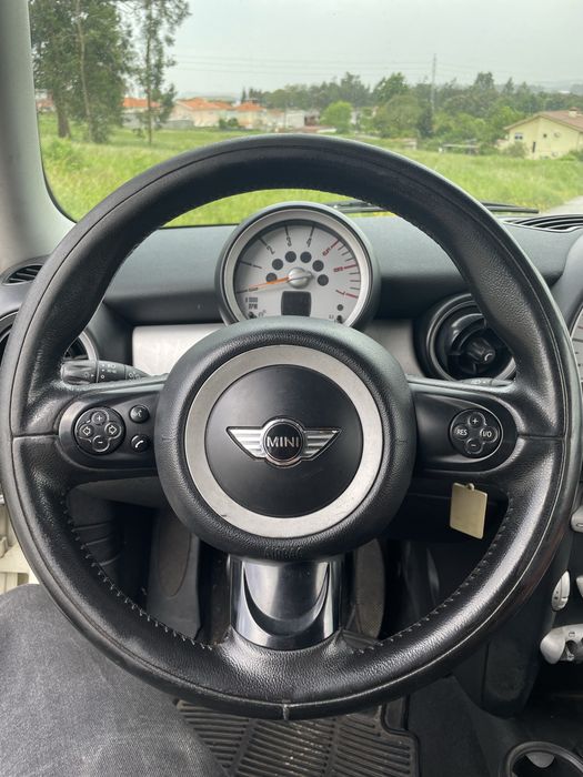 Mini Cooper 1.6 HDI (Motor PSA) – Económico e Fiável