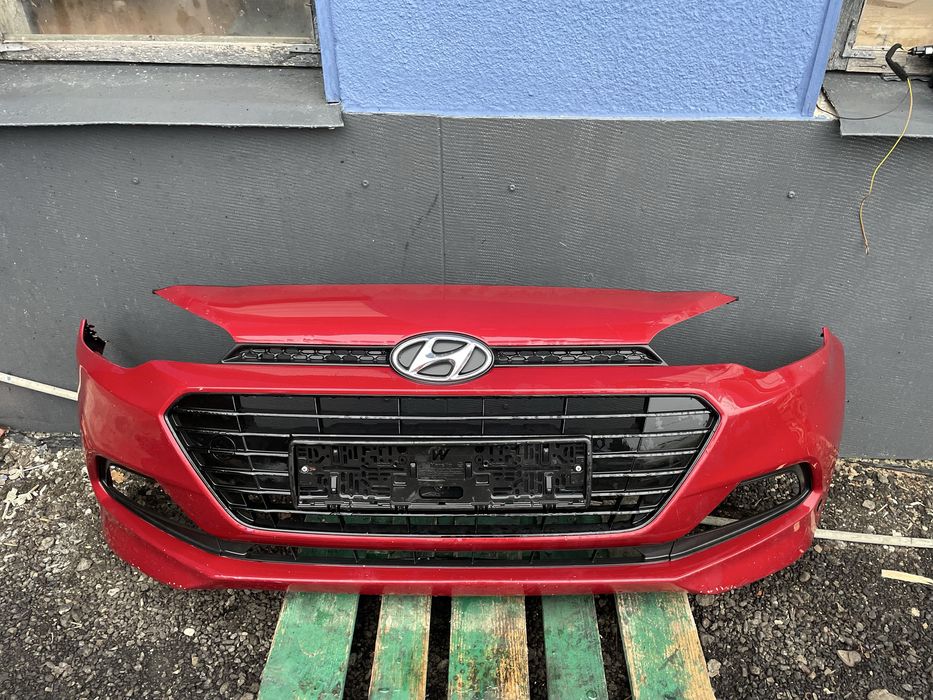 Бампер Hyundai i20 бампер передній
