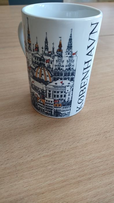 Kubek porcelanowy z Kopenhagi Danii