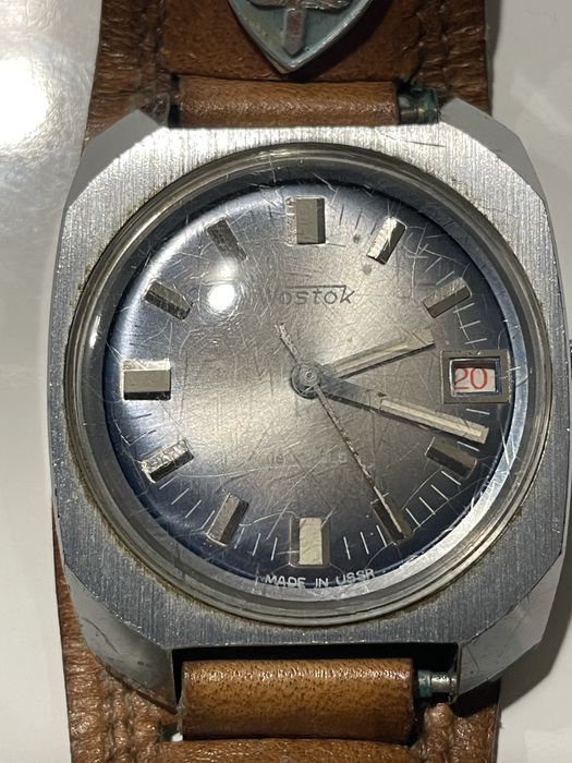 Wostok - zegarek radziecki na pasku