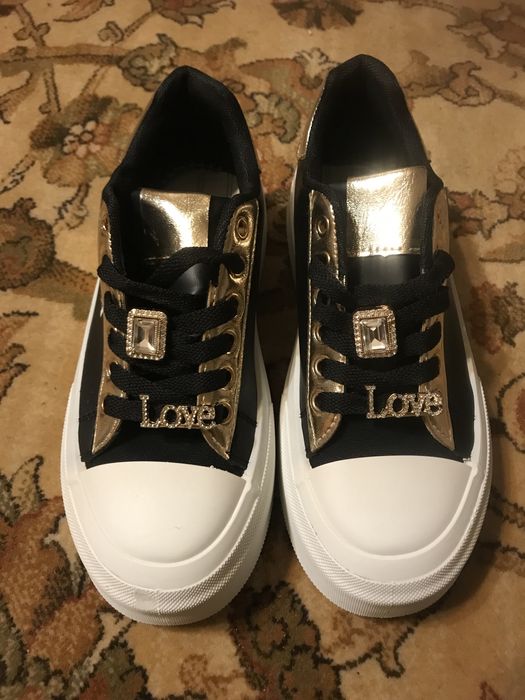 Nowe cudne sneakersy platformy trampki logo Prada cyrkonie 38