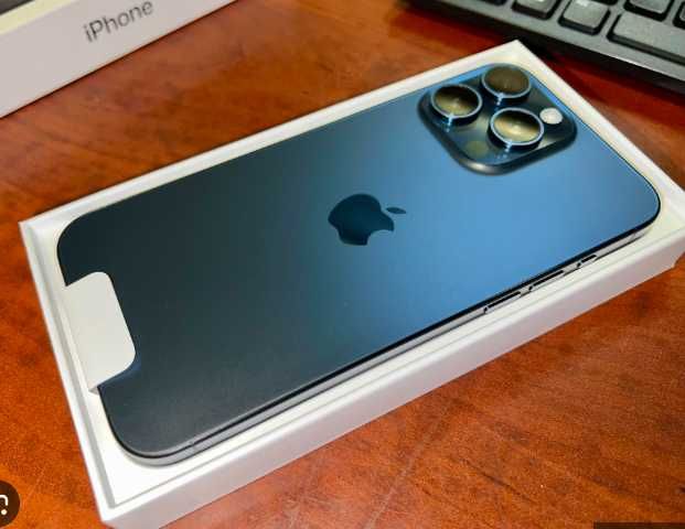 Apple iPhone 15 Pro Max 256GB Azul NOVO c/caixa e acessorios