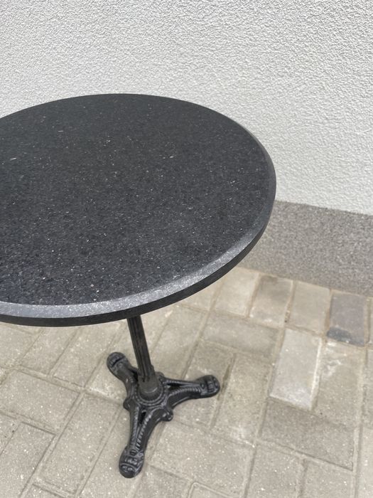 Stolik żeliwny blat matowy szatyna