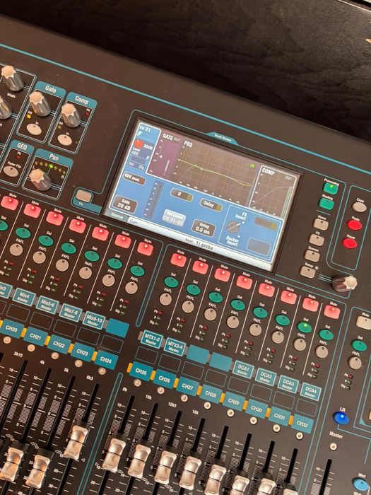 Allen&Heath QU-32