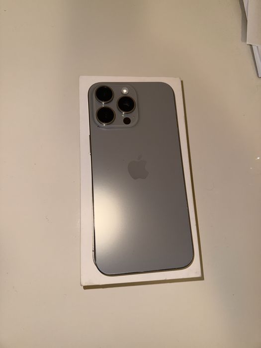 Iphone 15 Pro Max *jak nowy*