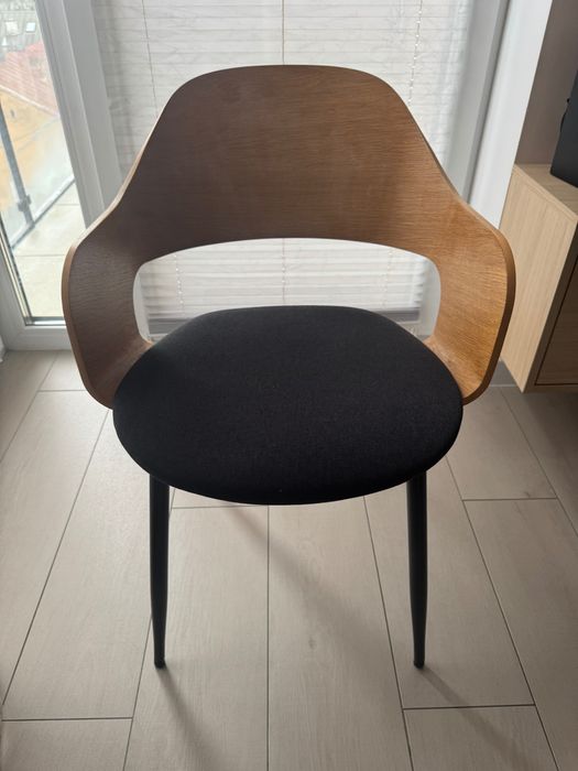 Komplet - 4 krzesła HVIDOVRE naturalny dąb/czarny tkanina JYSK