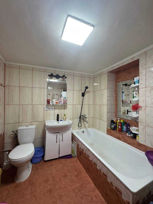 Частина будинку в   місті, пр. Бригадний Тинне 47500