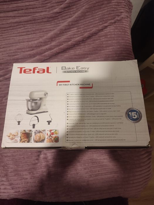 Продам кухонний комбайн Tefal Bake Easy QB140AF0.