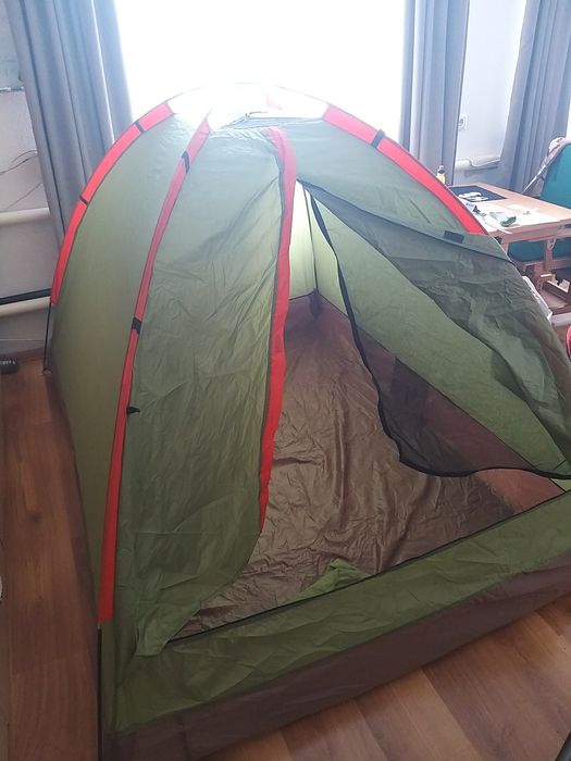 Палатка турестична нова