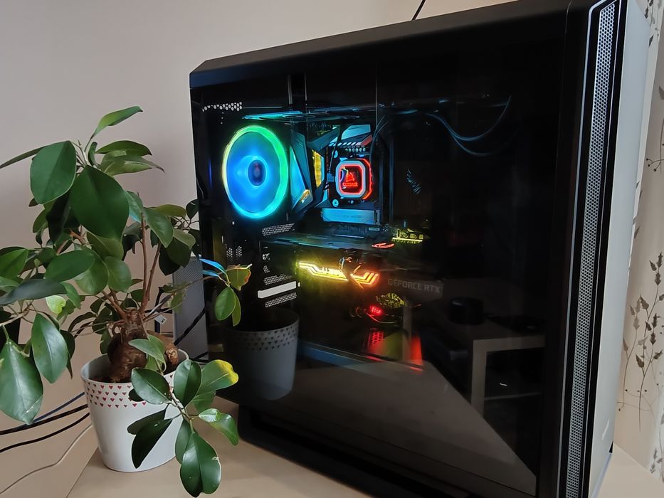 Komputer Intel Core i9 9900k + GeForce RTX  3080TI
