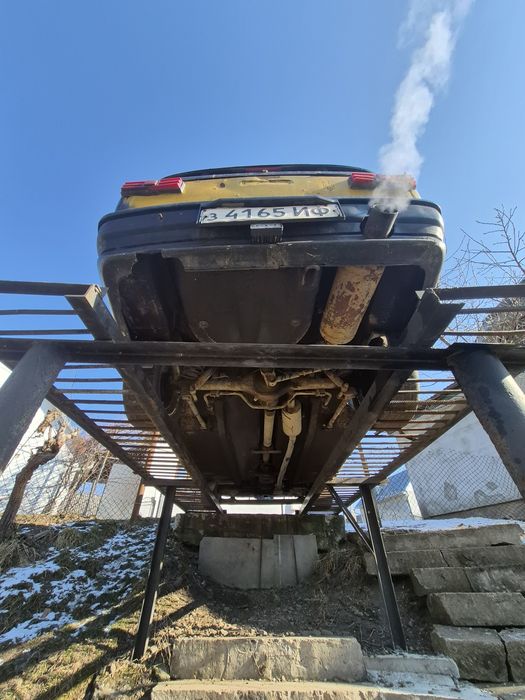 дзвоніть кого цікавить