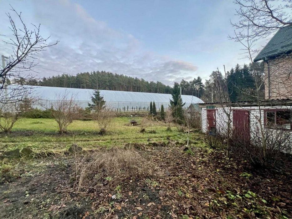 Частина будинку та земельна ділянка смт. Брюховичі Львівська обл.