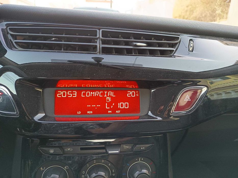 Citröen C3 1.1 Gasolina (2012) | Apenas 101.100 km | Distribuição Mudada