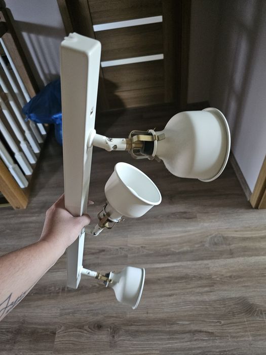 Lampa scienna / kinkiet
