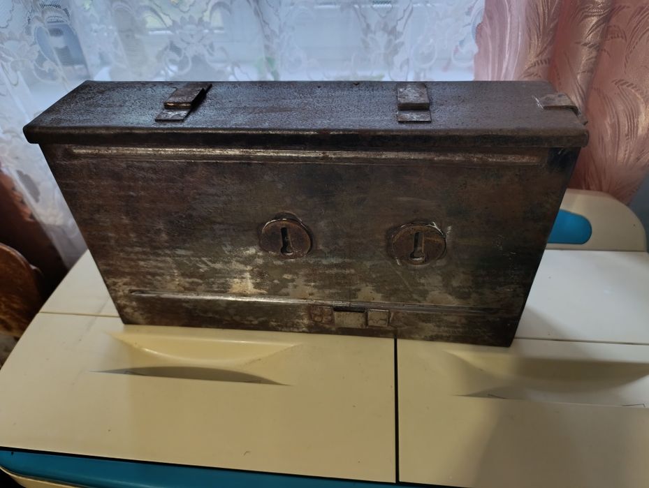 Ящик для грд33 до мотоцикла м72 і газ67